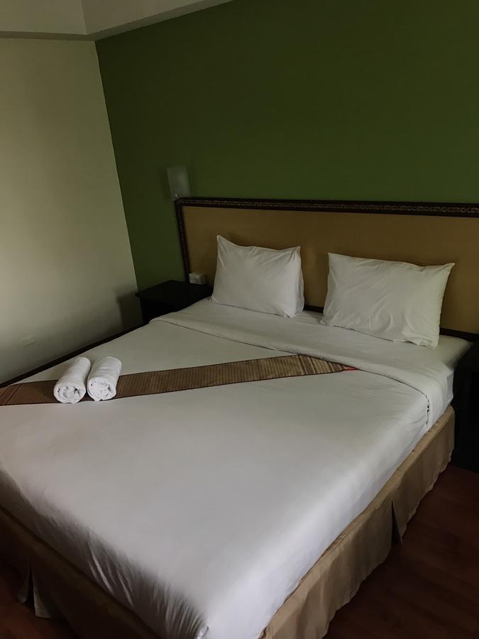 The Imperial Home Hotel Pak Kret Esterno foto