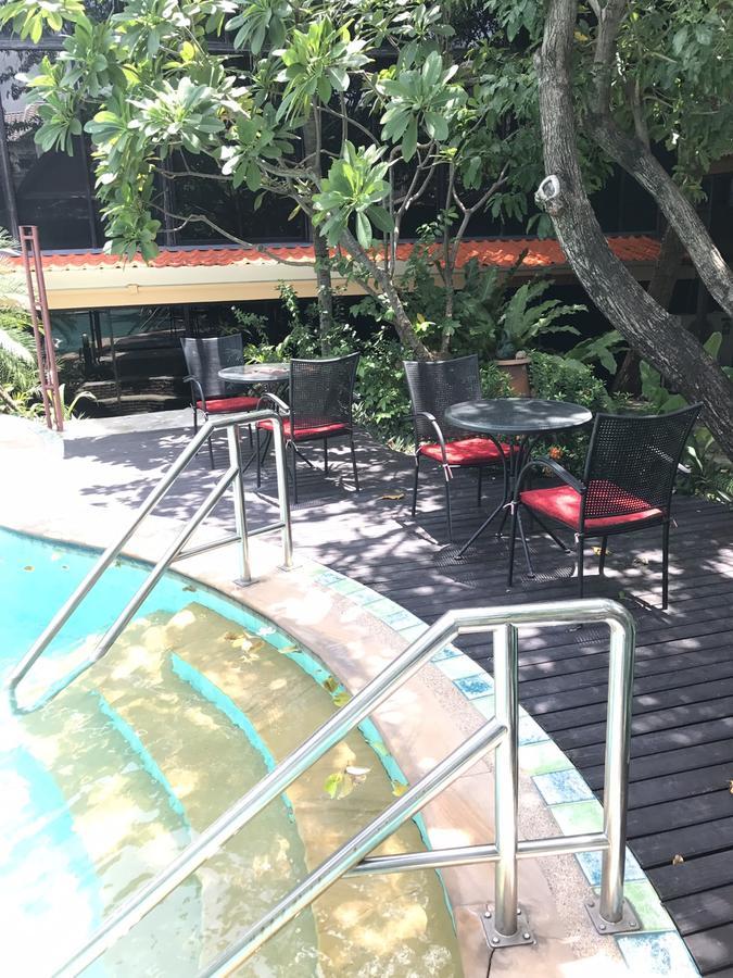 The Imperial Home Hotel Pak Kret Esterno foto