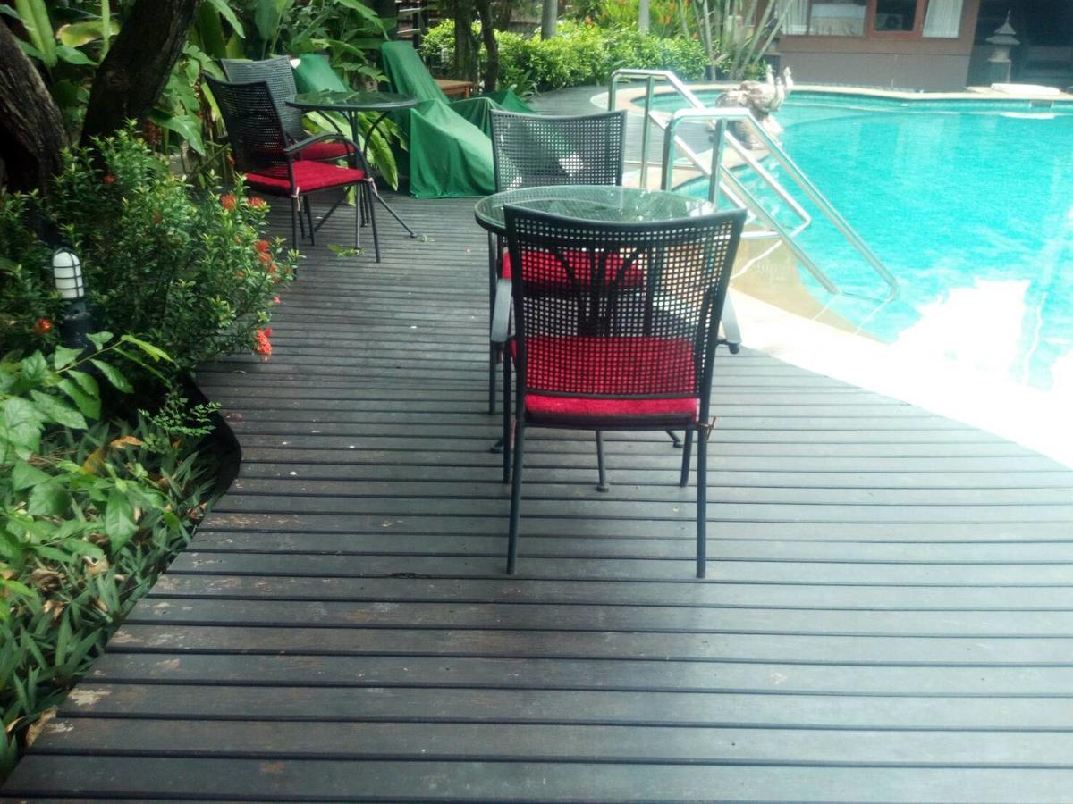 The Imperial Home Hotel Pak Kret Esterno foto